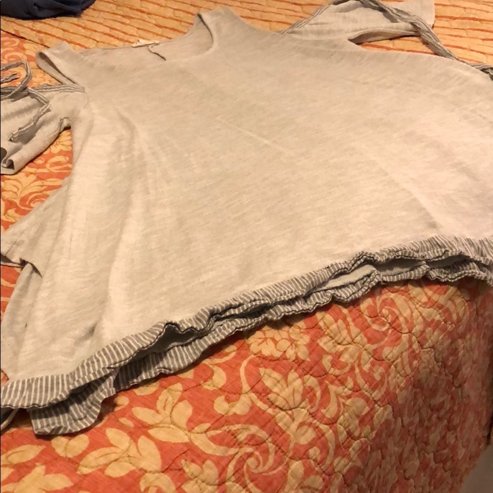 Flirty date night top!